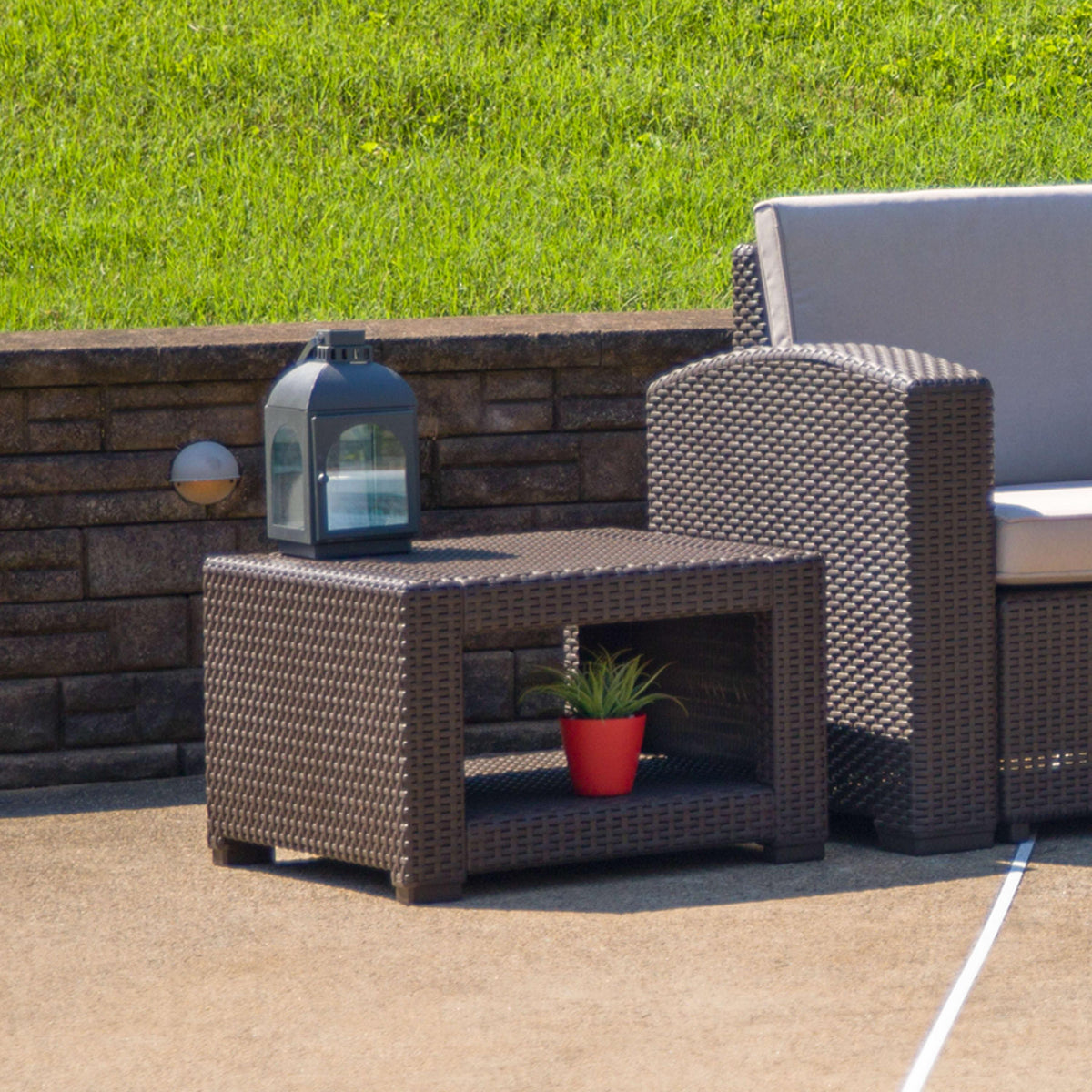 Chocolate Brown Faux Rattan End Table - Outdoor Accent Table - Patio Table